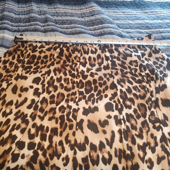 NEW Antthony Original Size 2X Leopard Print Pleated Stretch Midi Skirt - Picture 9 of 10